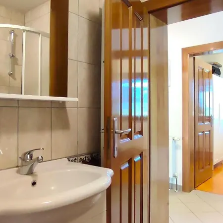 Private Place, Boca * Bihac