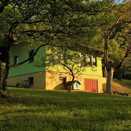 Private Place, Boca Bihać