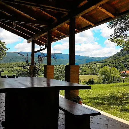 Private Place, Boca Nyaraló *