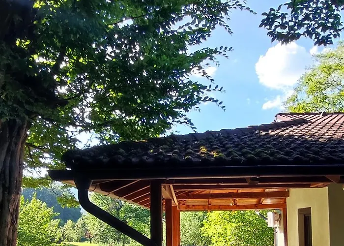 Private Place, Boca * Bihać