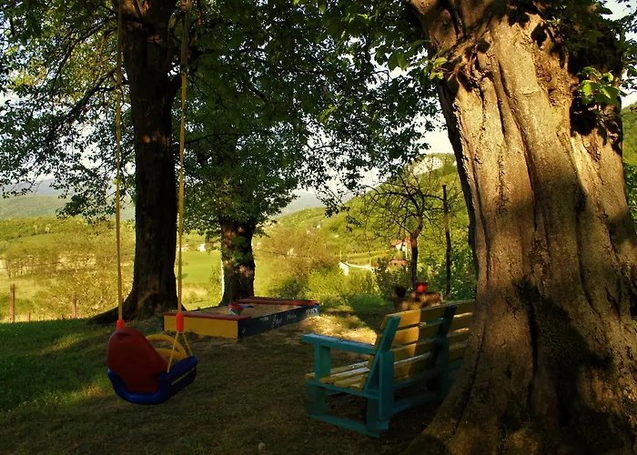 Private Place, Boca * Bihać